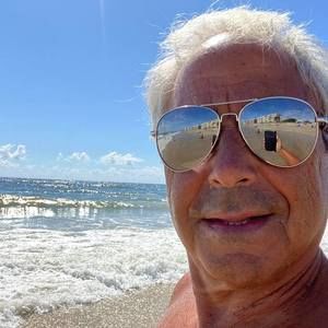 Meet your Posher, Lenny